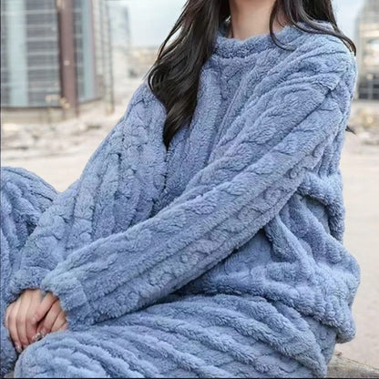 Fluffy Fleece Set